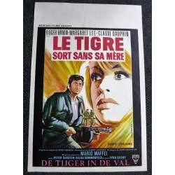 TIGRE SORT SANS SA MERE